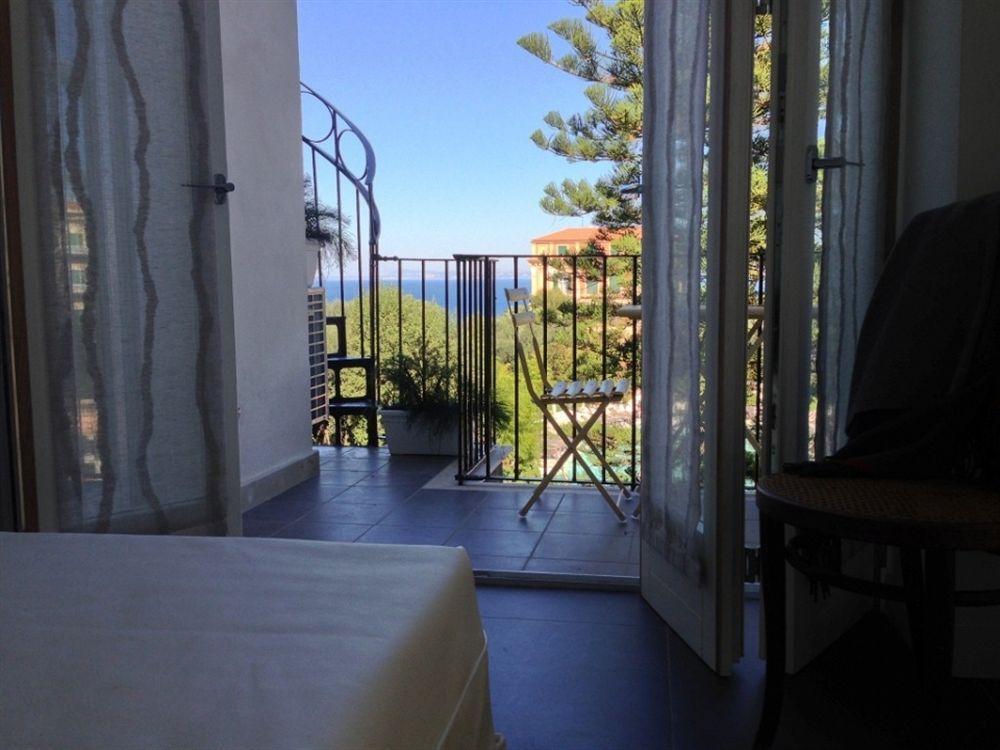 סורנטו Agora Apartments מראה חיצוני תמונה
