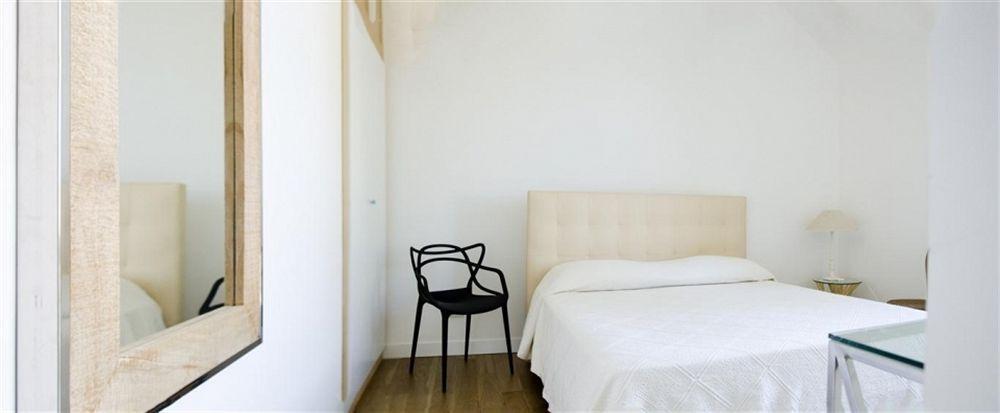 סורנטו Agora Apartments מראה חיצוני תמונה