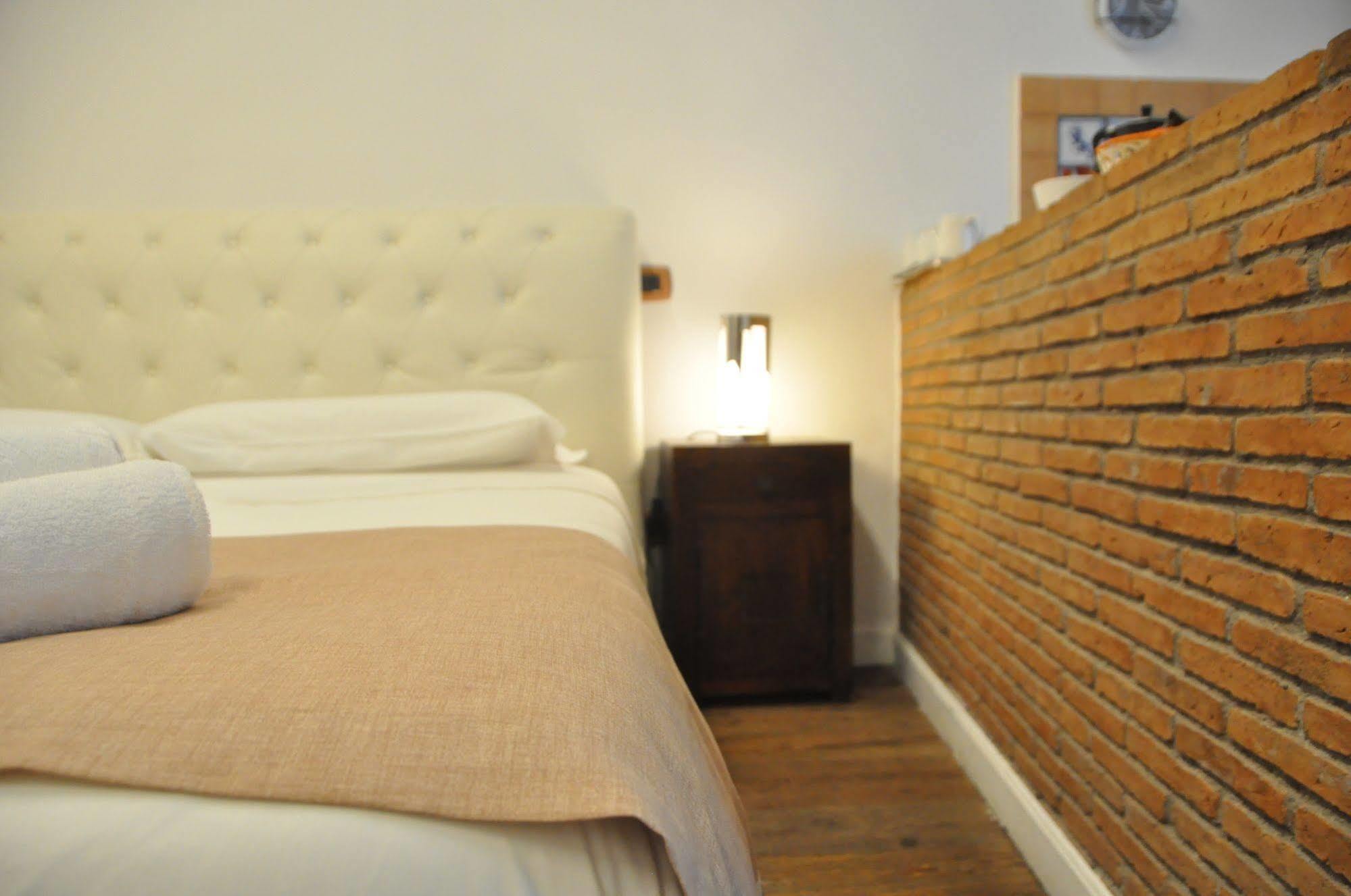 סורנטו Agora Apartments מראה חיצוני תמונה