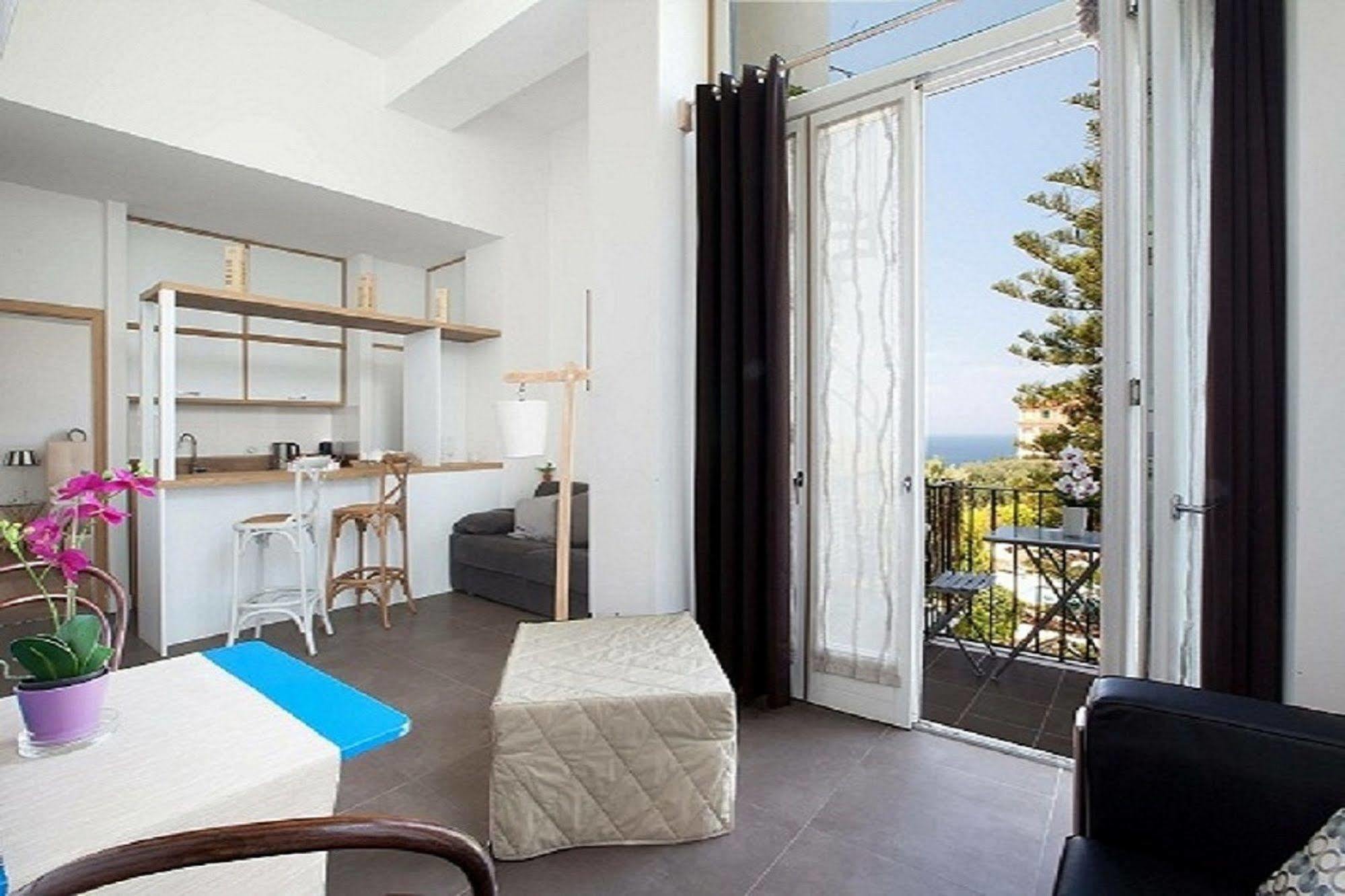 סורנטו Agora Apartments מראה חיצוני תמונה