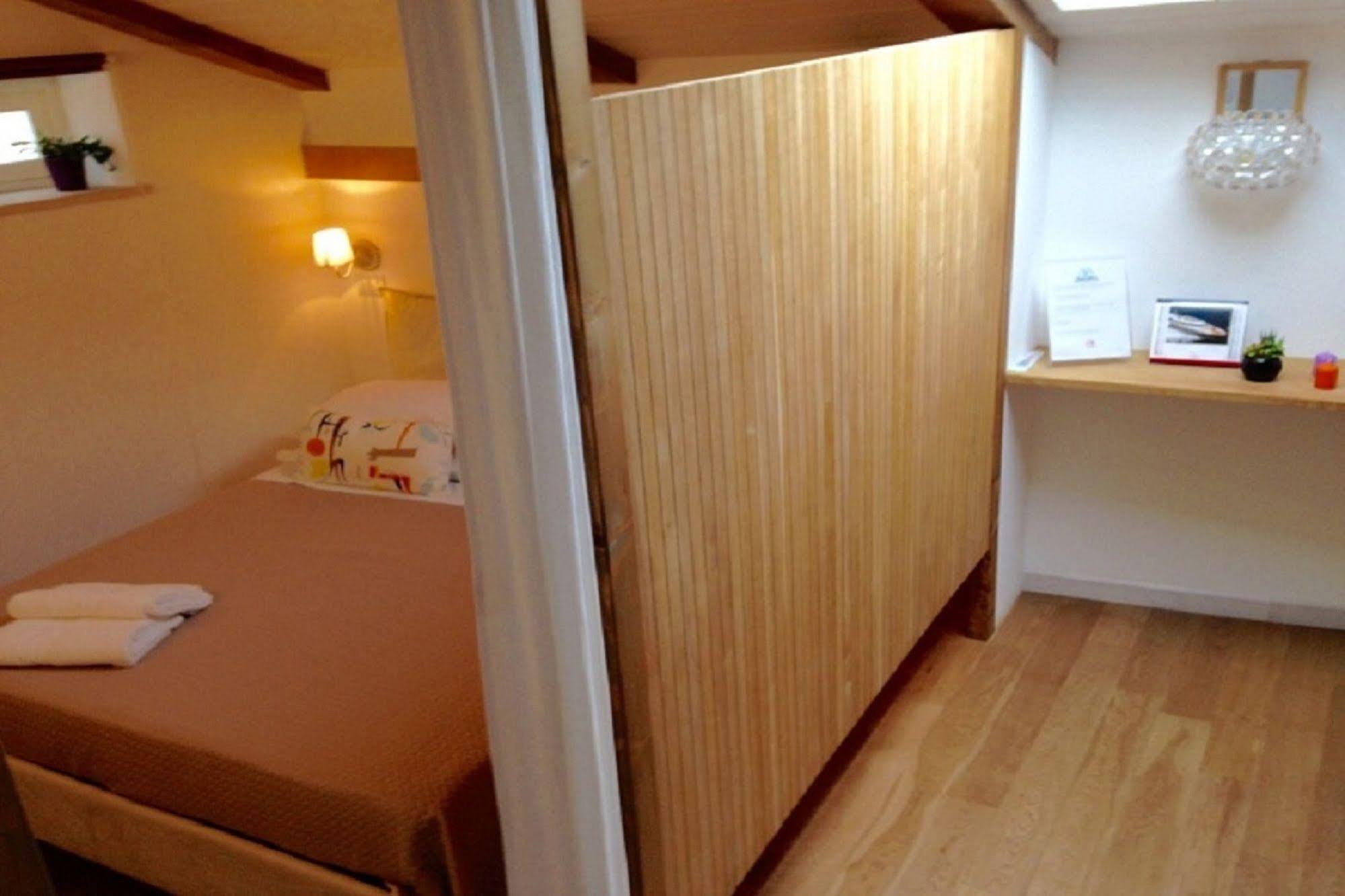 סורנטו Agora Apartments מראה חיצוני תמונה